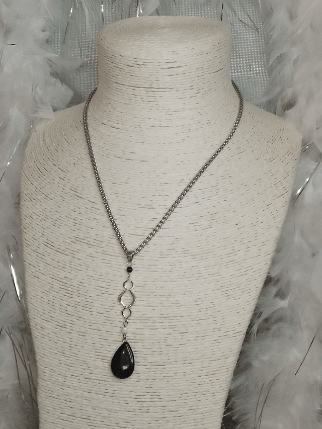 Collier NOVA