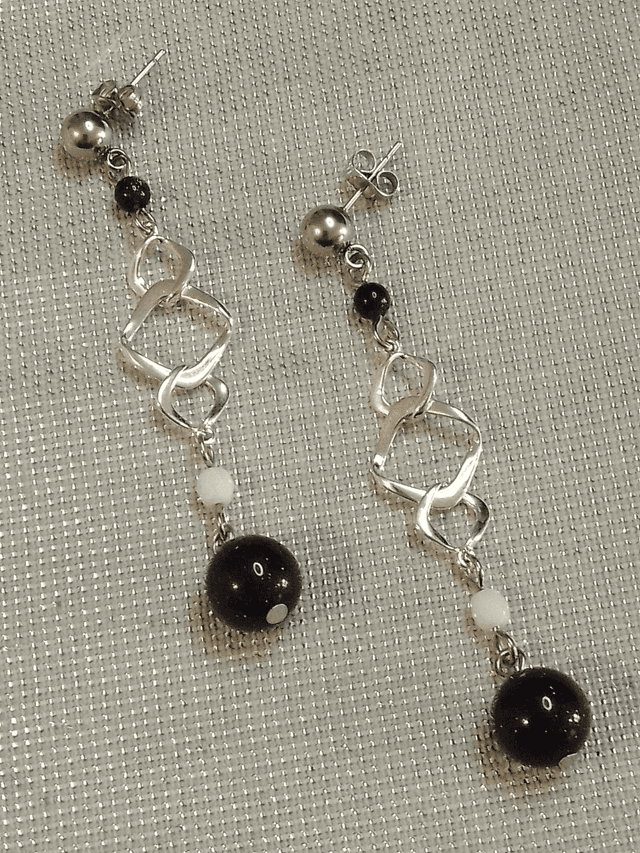 Boucles d&#039;oreilles - NOVA